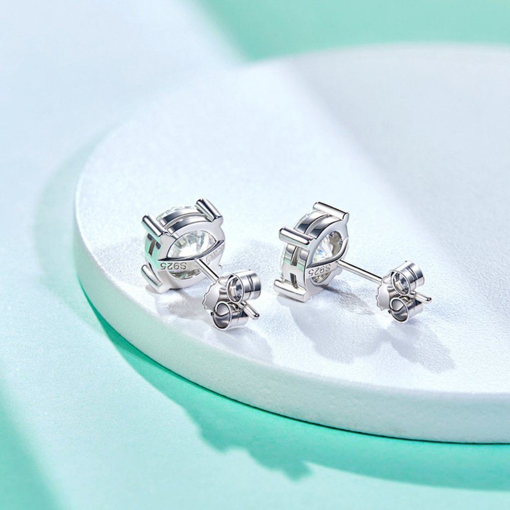Certified 4ct. t.w. Moissanite Diamond Round Stud Earrings NEW A - Picture 10 of 13
